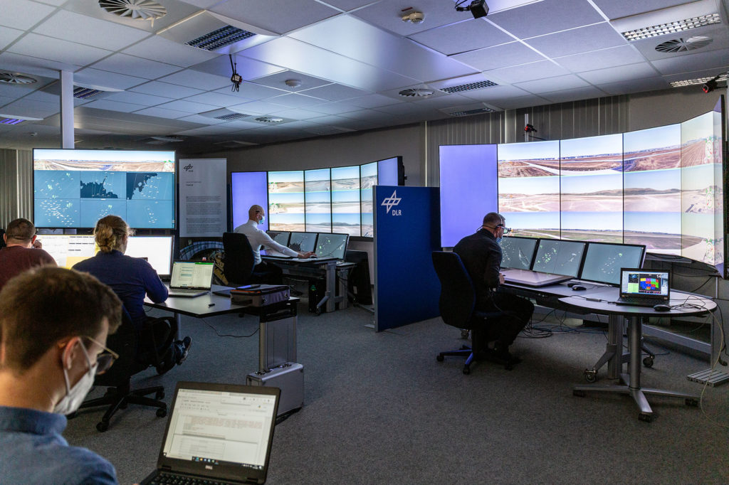 A remote tower centre prototype was set up at the Institute of Flight Guidance to control 15 simulated airports as realistically as possible from afar.
